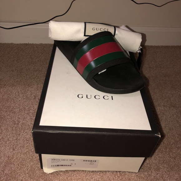 womens gucci slides size 9
